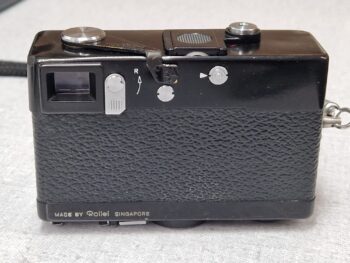 Rollei 35SE 2.8 made in Singapore - Image 3
